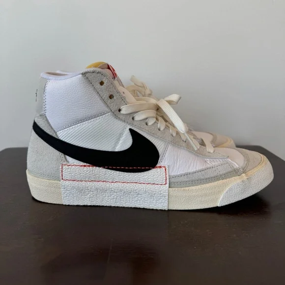 Nike Blazer Mid 77 Pro Club - Picture 1 of 11